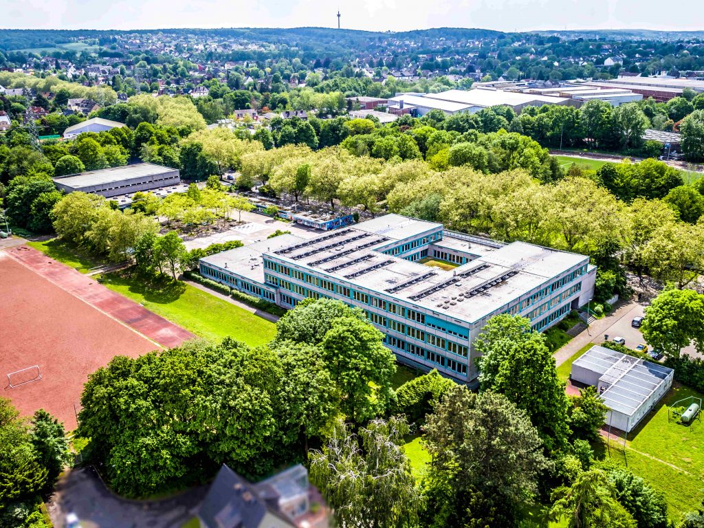 Fächer Gymnasium an der Schweizer Allee