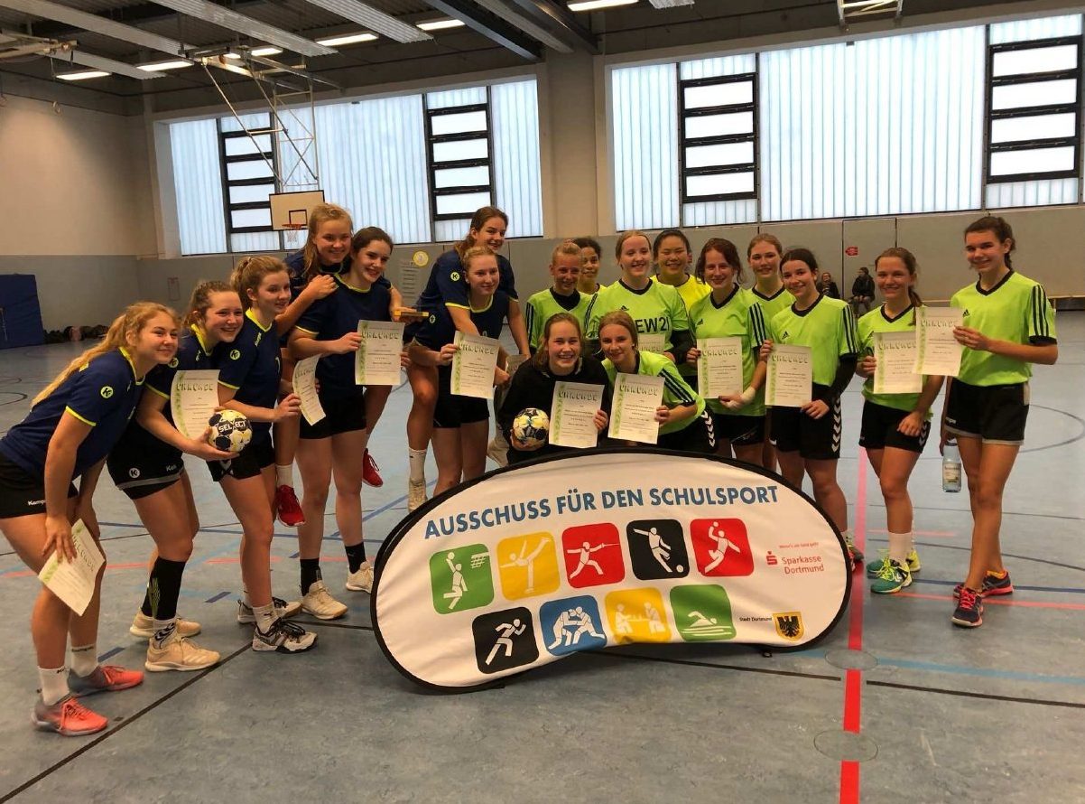 WK II Handballerinnen werden Vizestadtmeister